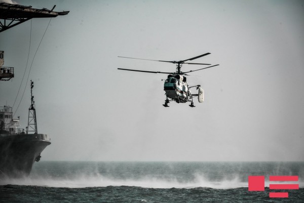 İtkin neftçilərin axtarışına helikopter cəlb edildi - FHN-dən AÇIQLAMA