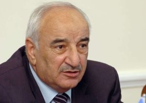 Abid Şərifovun Xəzərdə batan neftçilərdən xəbəri yoxmuş...