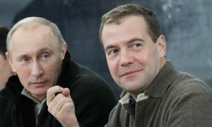 Putin və Medvedev Azərbaycan prezidentini təbrik ediblər