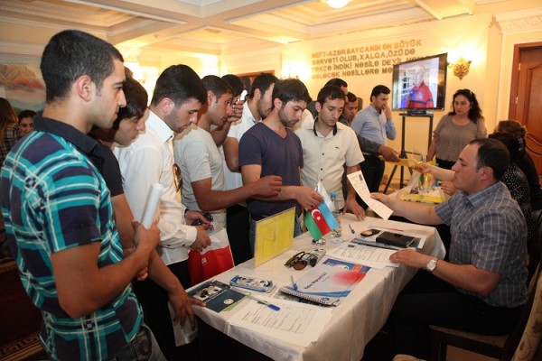 Bu il 36,5  faiz gənc işlə təmin olunub
