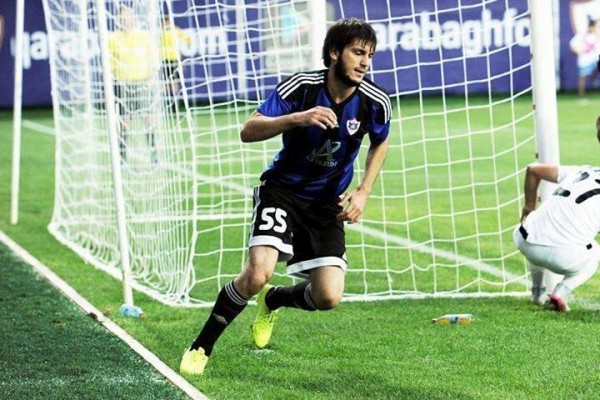 “Qarabağ“ın futbolçusu evlənir