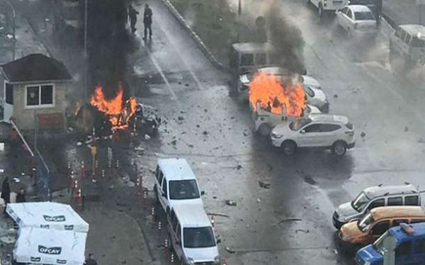 İzmir terrorçusunun həbs edilmə anı — VİDEO