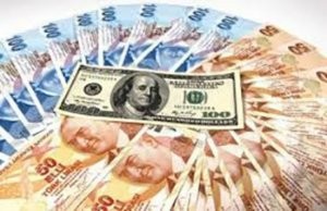 Türkiyədə dolların məzənnəsi 3,70 lirəni keçdi