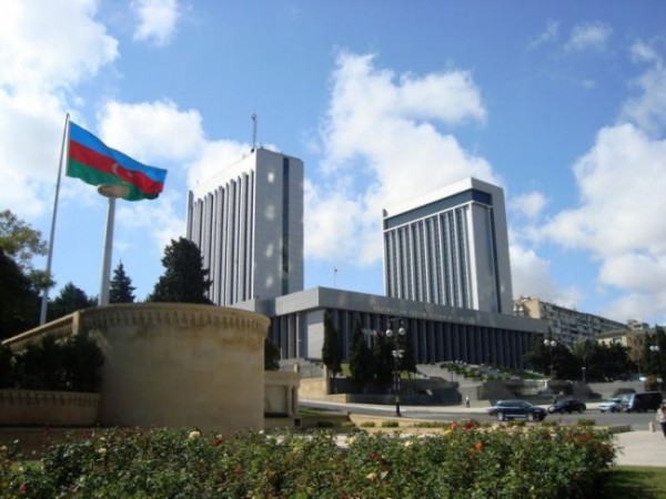 Soyqırımı cinayəti ilə bağlı yeni qanun hazırlanır