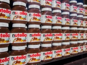 “Nutella” şokolad yağları satışdan yığışdırılır