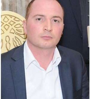 Sabiq polis əməkdaşının cinayət işi məhkəməyə göndərilib