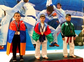 Bakı məktəblisi ermənini məğlub edərək dünya çempionu olub