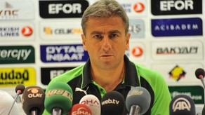 “Bursaspor“un baş məşqçisi Azərbaycan yığmasının futbolçusunu müdafiə edib