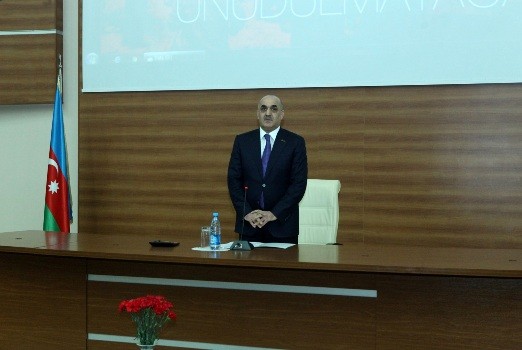 Nazirlikdə 20 Yanvar şəhidlərinin xatirəsi yad edilib -FOTOLAR