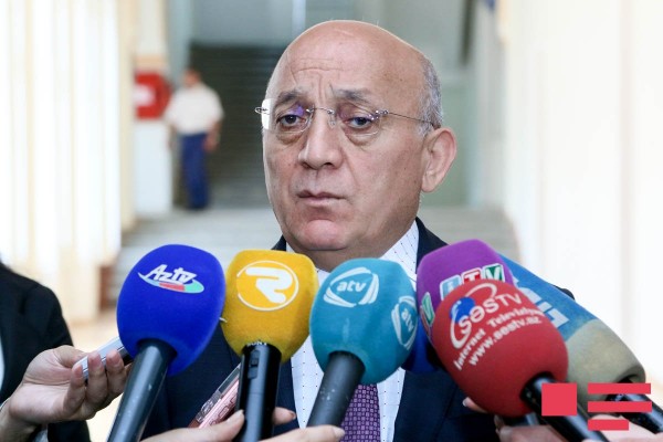 “O kitabların yayılmasını məqsədəuyğun hesab etmirik“ - Komitə sədri