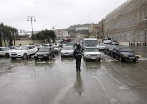 20 Yanvar şəhidlərinin xatirəsi bir dəqiqəlik sükutla yad edilib