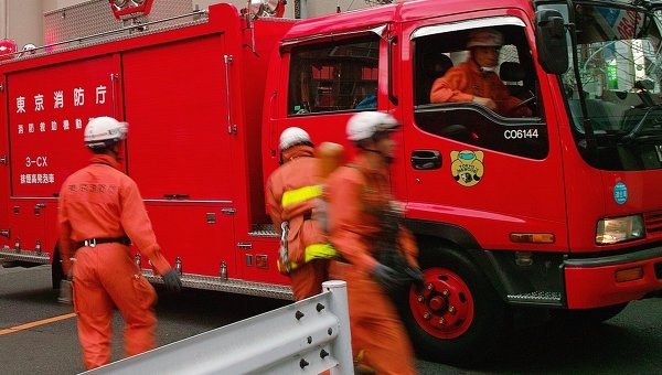 Yaponiyada neft emalı zavodunda güclü yanğın baş verib