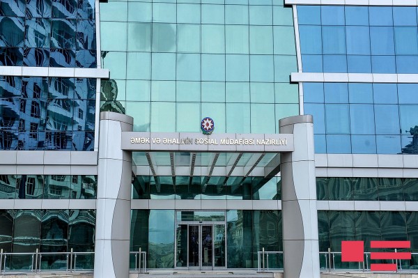 Muzdlu işçisi olmayan şəxslər hesabatdan azad ediləcək
