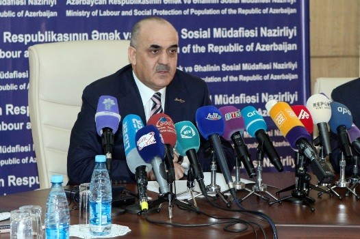Nazir Səlim Müslümov mətbuat konfransı keçirdi