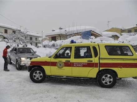 İtaliyada qar uçqunu nəticəsində ölənlərin sayı 12-yə çatıb