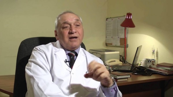 “Dəyanət Rzayev problemin qarşısında aciz qaldı“ - Baş psixiatır