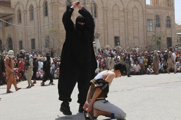 İŞİD-in baş cəlladı öldürüldü — FOTO