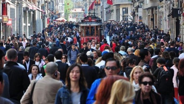 Türkiyə əhalisinin sayı açıqlanıb