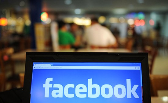 “Facebook” yarım milyard $ cərimələndi
