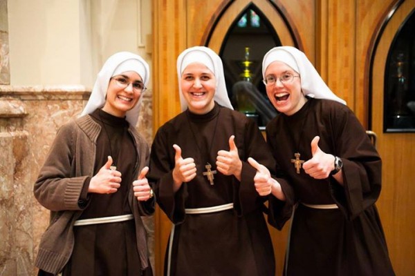 İtaliyalı rahibələr afrikalılardan hamilə qaldı: “Bu, Tanrı lütfüdür“-FOTOLAR