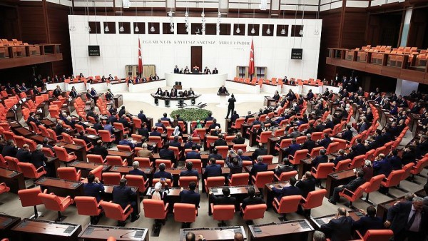 Türkiyə referenduma 190 milyon lirə xərcləyəcək