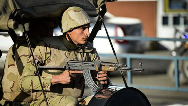 Misir hərbçiləri Sinayda 5 terrorçunu məhv edib
