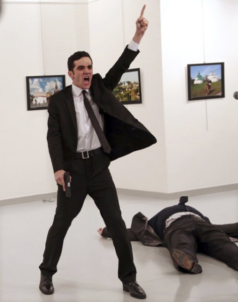 “World Press Photo“ mükafatının qalibi türk fotoqraf oldu