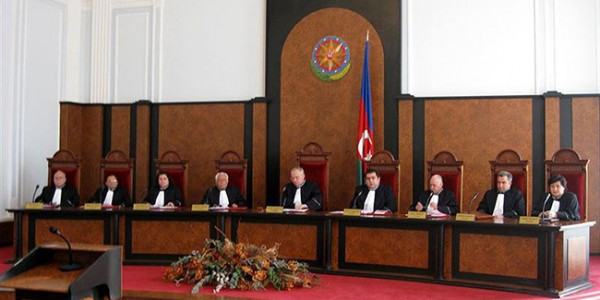 18 yaşından sonra valideynlərini itirən tələbələr əyani ali təhsil ixtisaslarında ödənişdən azad edildi