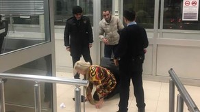 Çemodanda adam keçirmək istədi - TÜRKİYƏYƏ