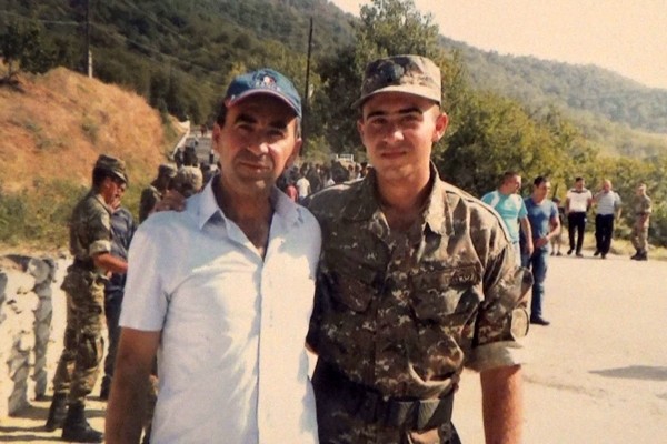 Erməni əsgərin anası: “Uşağı öldürüb, meyitini evimizə gətirdilər”