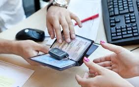Kredit borcu tam ödənib, bank isə müştərilərdən əlavə pul tələb edir