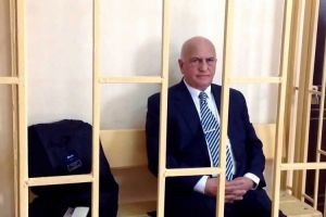 Məhkəmə Əli İnsanovun vəsatətini təmin etməyib