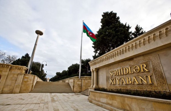 Parlamentdə Şəhidlər xiyabanında Soyqırımı abidəsinin qoyulması təklif olunub