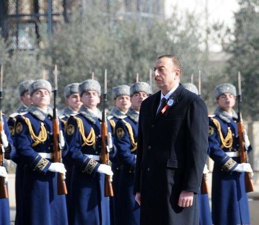 Prezident “Xocalı” abidəsini ziyarət edib - YENİLƏNİB