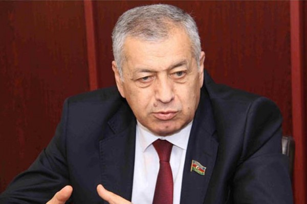 Vahid Əhmədov pensiya yaşının artırılmasına qarşı çıxdı — Deputatdan inqilabi açıqlama