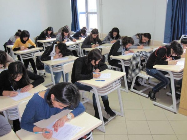 IX sinif şagirdləri üçün buraxılış imtahanı keçirilir
