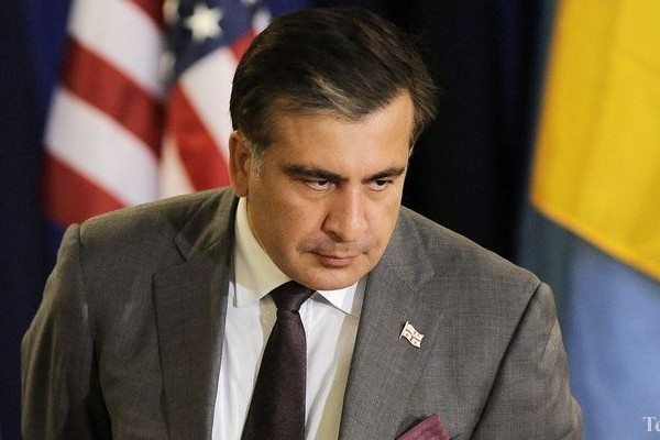 Saakaşvili: “Gürcülər, ölkəni tərk etməyin, onları qovun”