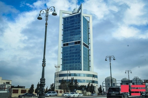 Dövlət Neft Fondu Frankfurta 41 milyon avro yatırıb
