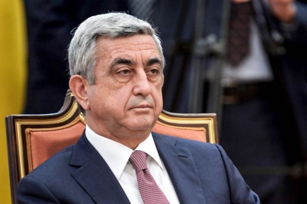 Sarkisyan Fransaya gedir