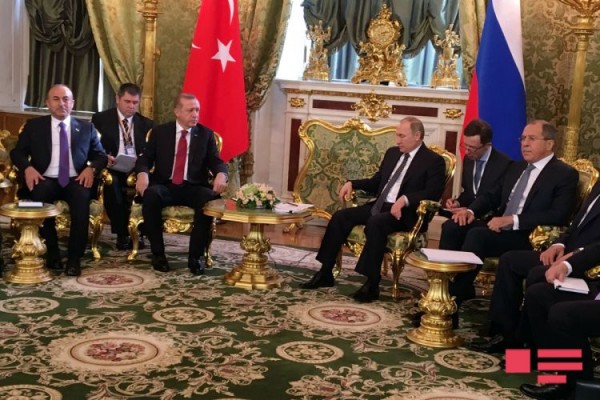 Putinlə Ərdoğan görüşdü