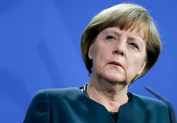 Angela Merkel Moskvaya səfər edəcək