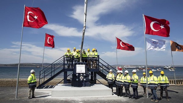 Türkiyədə “Çanaqqala-1915” körpüsünün təməli qoyuldu