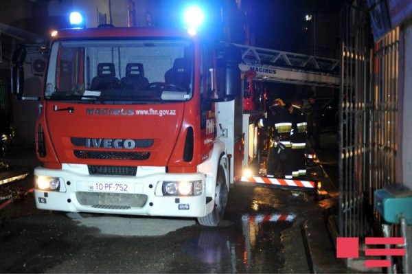 Bakıda BDU müəllimlərinin yaşadığı binada yanğın söndürülüb