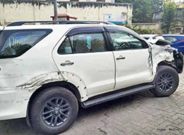 Bakının mərkəzində ABŞ səfirliyinin maşınını vurdular