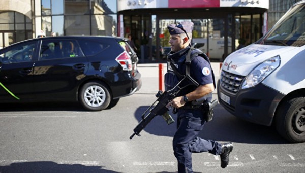 Paris ətrafında partlayış: 20 YARALI