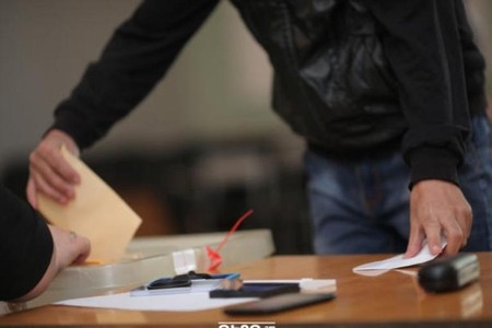 Erməni jurnalist seçkilərdə saxtakarlıq haqqında danışdı