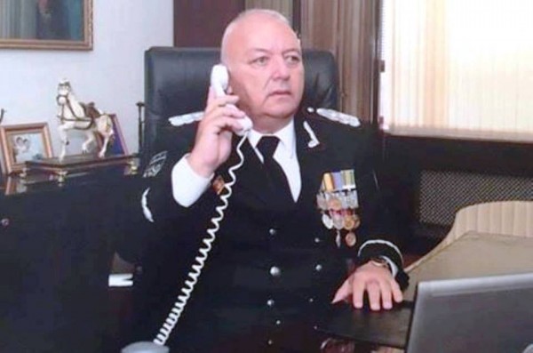 Çovdarov nazirliyi məhkəməyə verdi