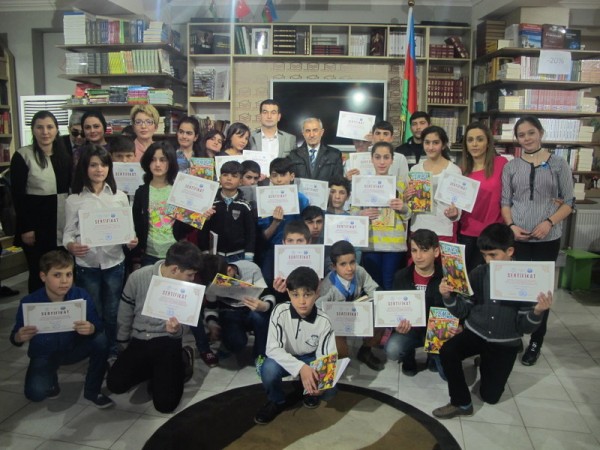 İnternat uşaqları Beynəlxalq Uşaq Kitabı Günündə iştirak edib