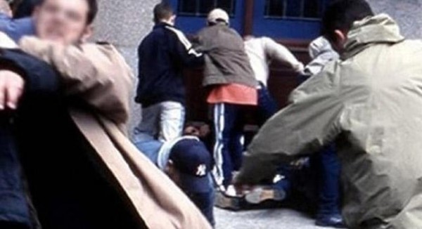 Fəhlələr arasında kütləvi dava - SUMQAYITDA