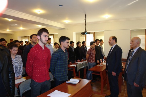 UNEC-in aprel döyüşlərində şəhid olan məzunlarının xatirəsi anılıb